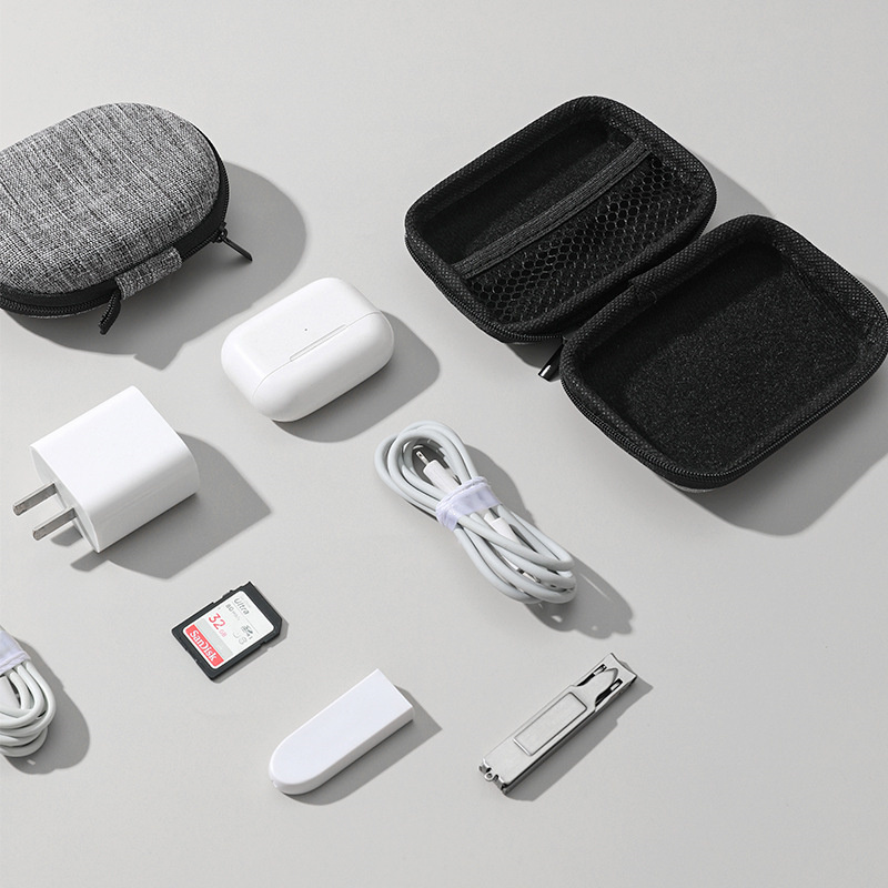 トラベルケーブルオーガナイザーエレクトロニクスオーガナイザー - Tech Accessories Organizer Pouch のレビューと価格