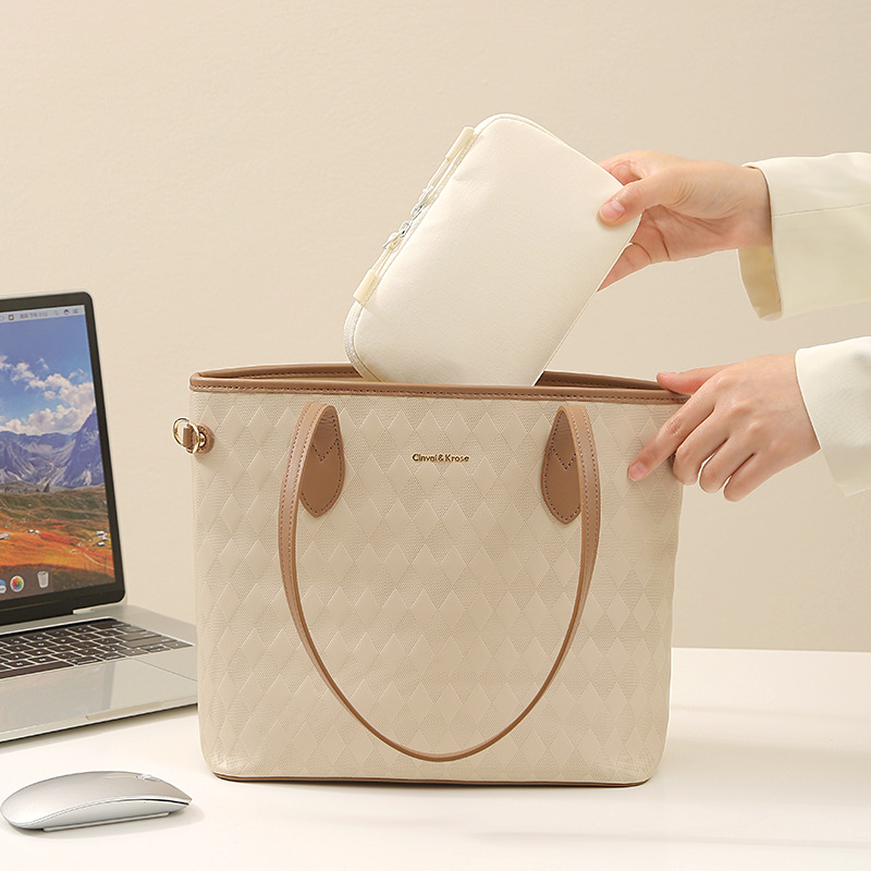 携帯用トラベルコードオーガナイザー、ケーブル・充電器・携帯電 - Tech Accessories Organizer Pouch のレビューと価格